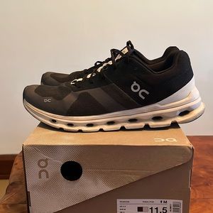 Cloudrunner eclipse/frost Men’s us size 11.5